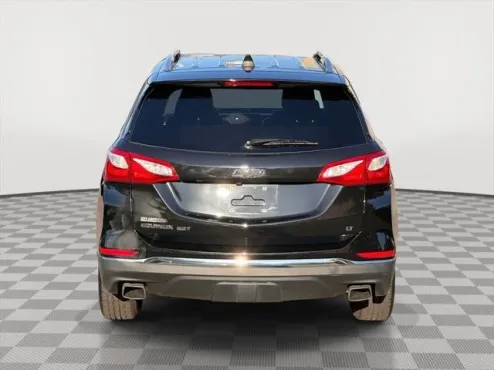 2019 Chevrolet Equinox LT photo 4