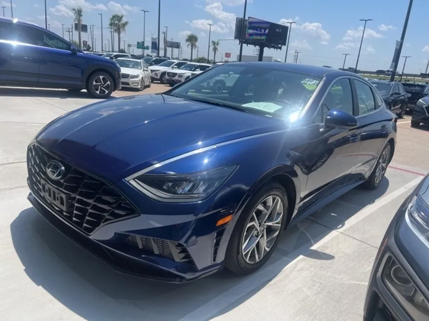2020 Hyundai Sonata SEL photo 1
