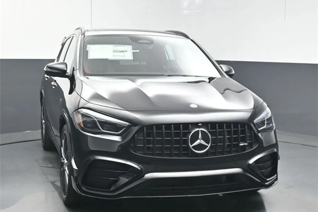 2026 Mercedes Benz GLA AMG 35 4MATIC photo 1
