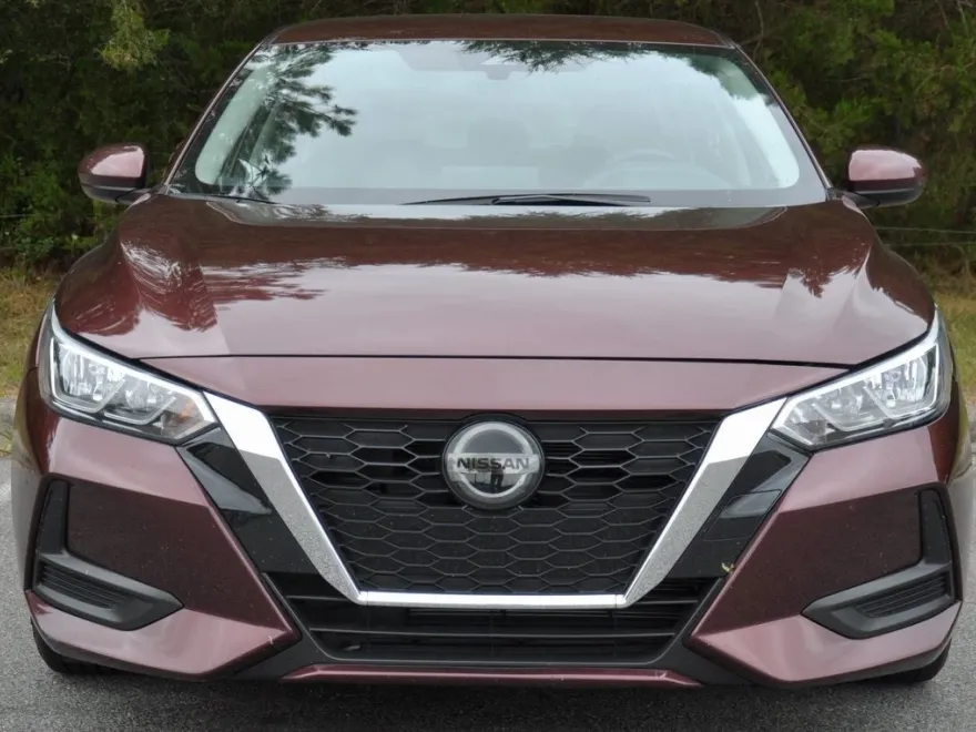 2023 Nissan Sentra SV photo 1