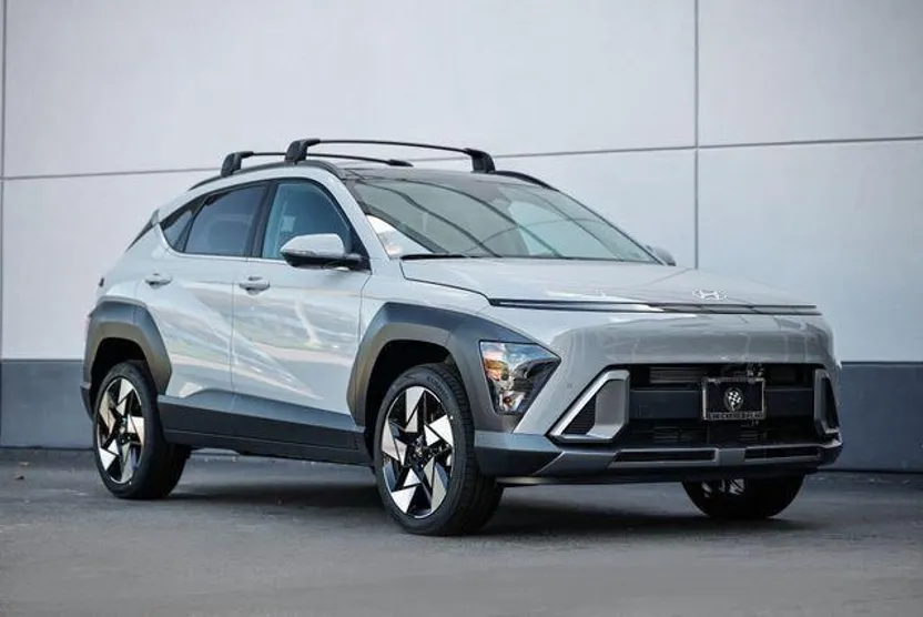 2026 Hyundai Kona Limited photo 1