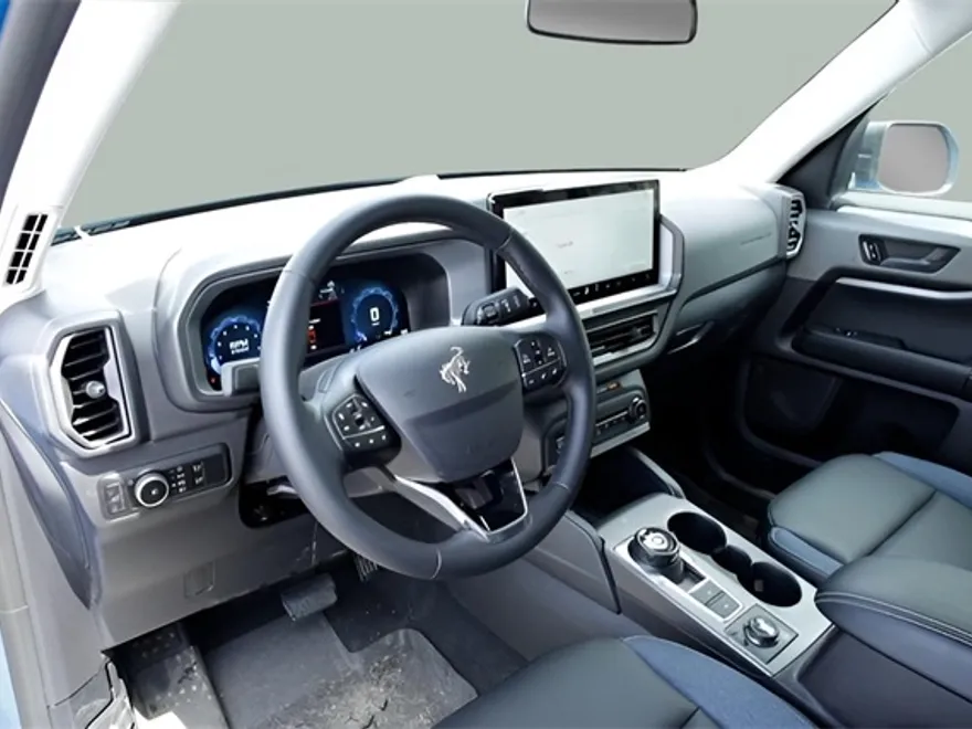 2025 Ford Bronco Sport Outer Banks photo 1