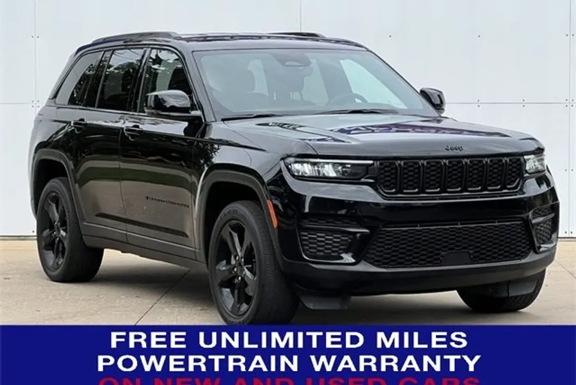 2023 Jeep Grand Cherokee Altitude photo 1