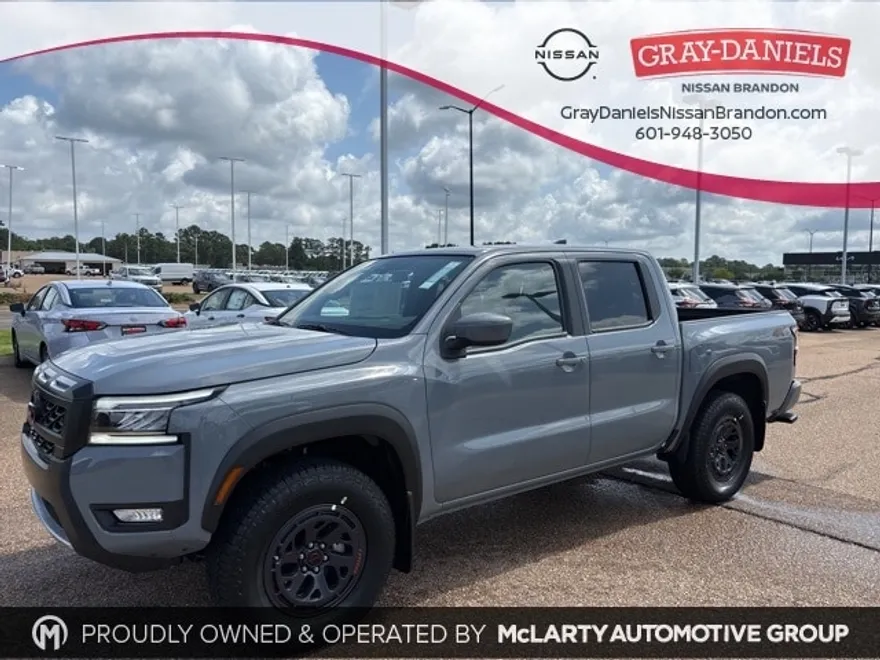2025 Nissan Frontier PRO-4X photo 1