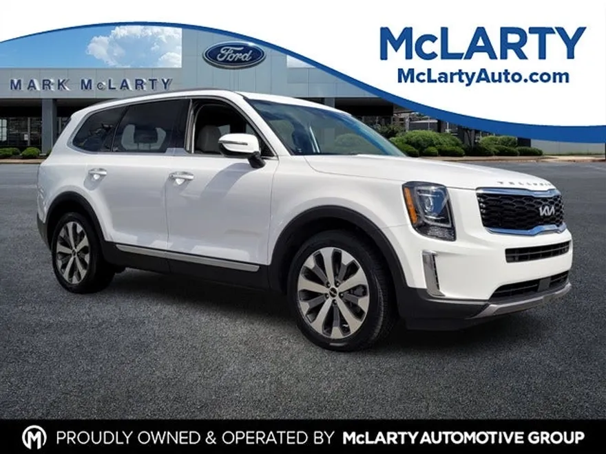2022 Kia Telluride S photo 1