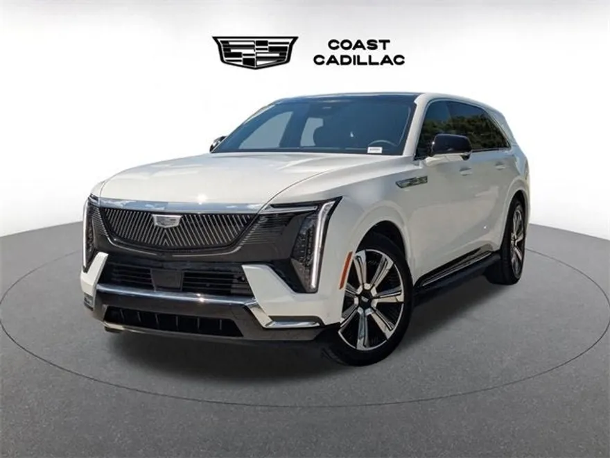 2025 Cadillac Escalade IQ Luxury photo 1