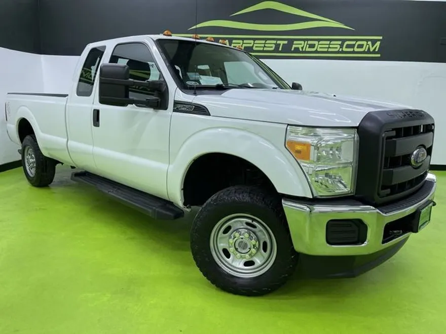 2009 Ford F-250 XL photo 1