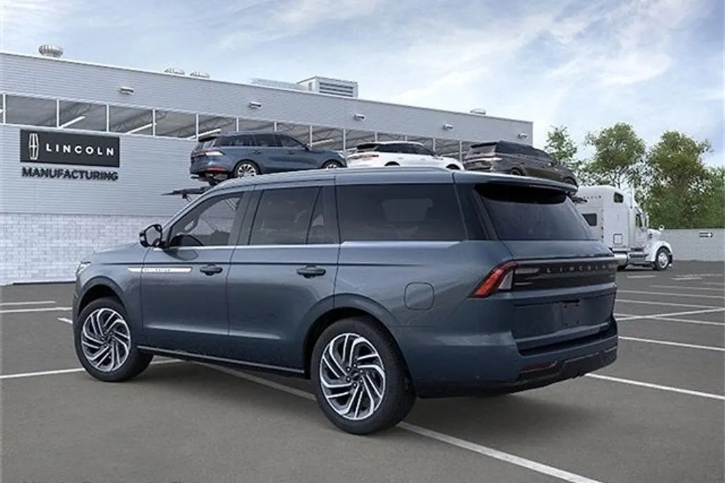2025 Lincoln Navigator Reserve photo 1