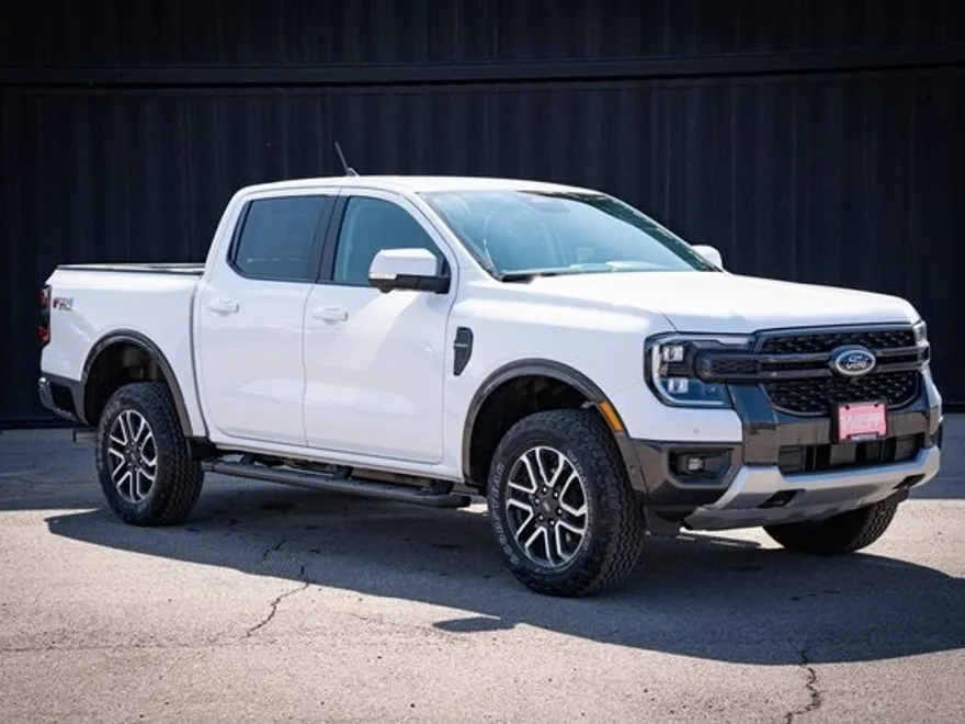 2024 Ford Ranger Lariat photo 1