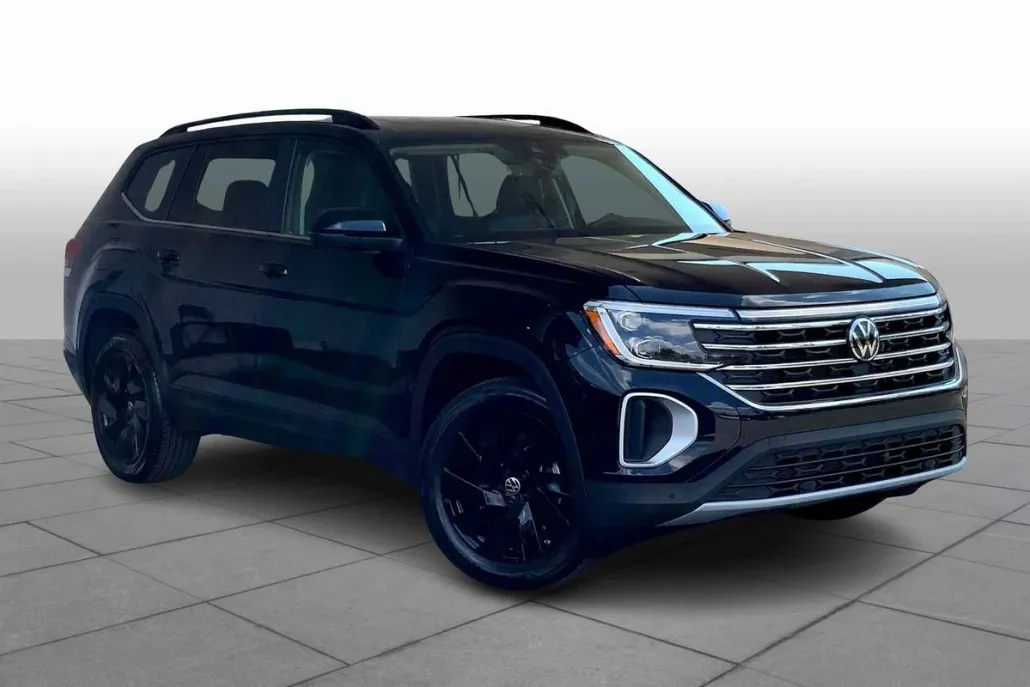 2026 Volkswagen Atlas SE Technology photo 1