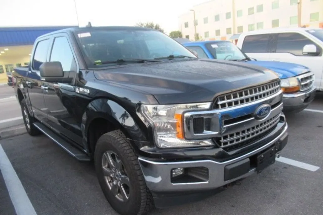 2020 Ford F-150 XLT photo 1