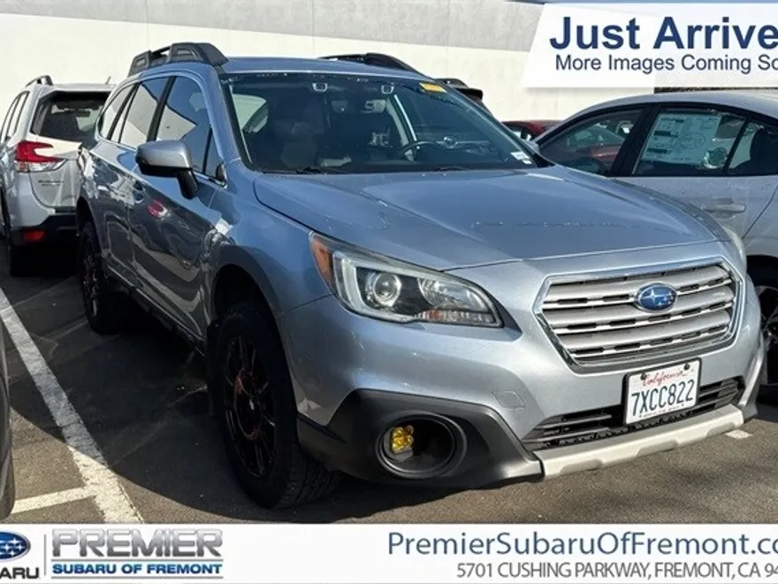 2017 Subaru Outback 2.5i photo 1