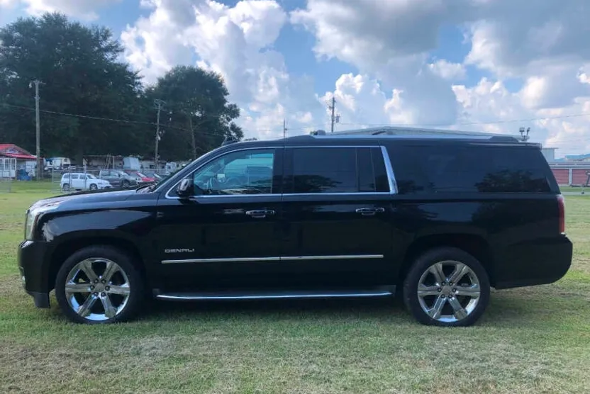 2016 Gmc Yukon XL Denali photo 1