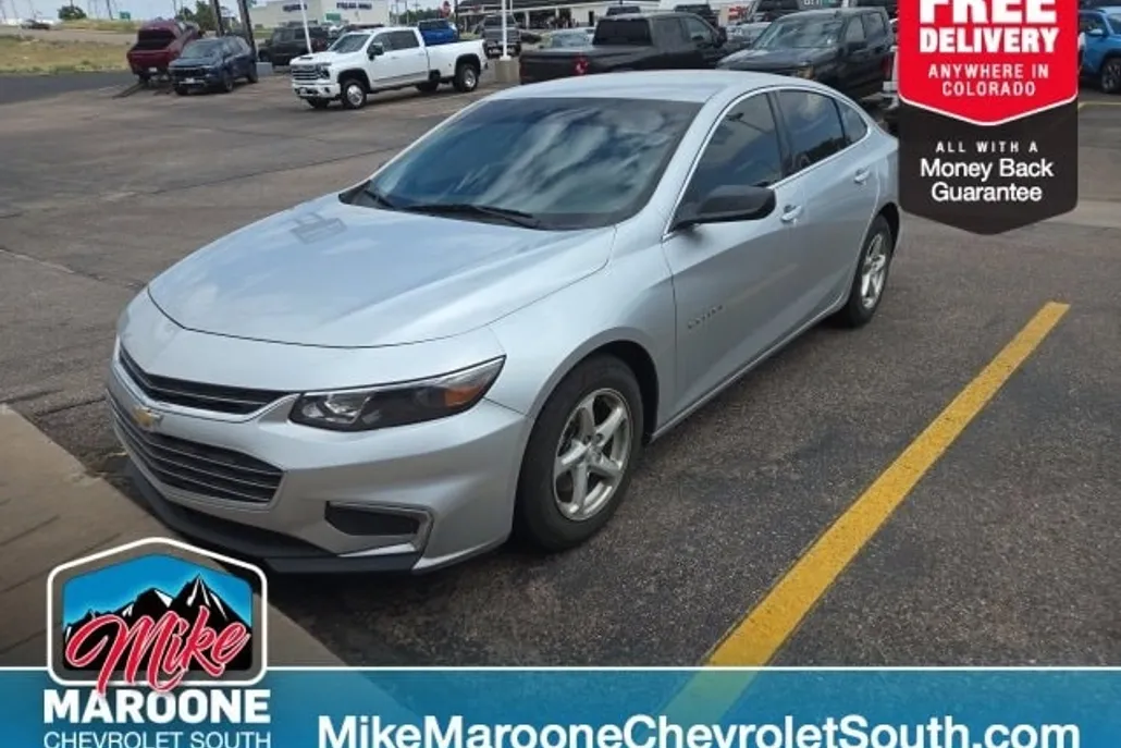 2018 Chevrolet Malibu photo 1