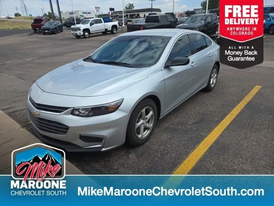 2018 Chevrolet Malibu photo 1