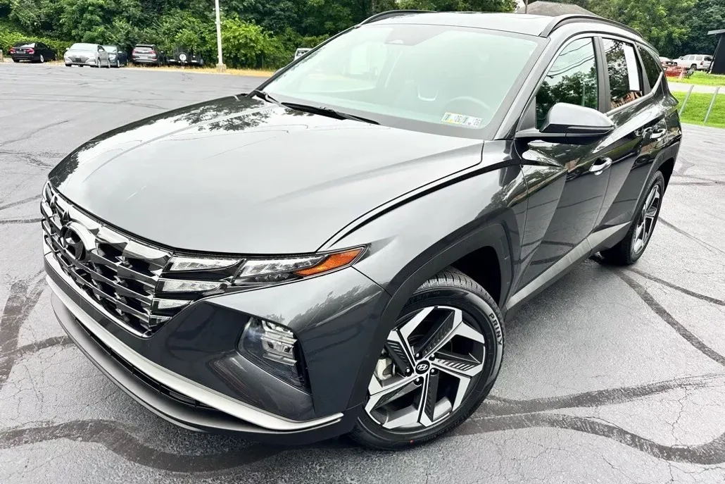 2022 Hyundai Tucson SEL photo 1