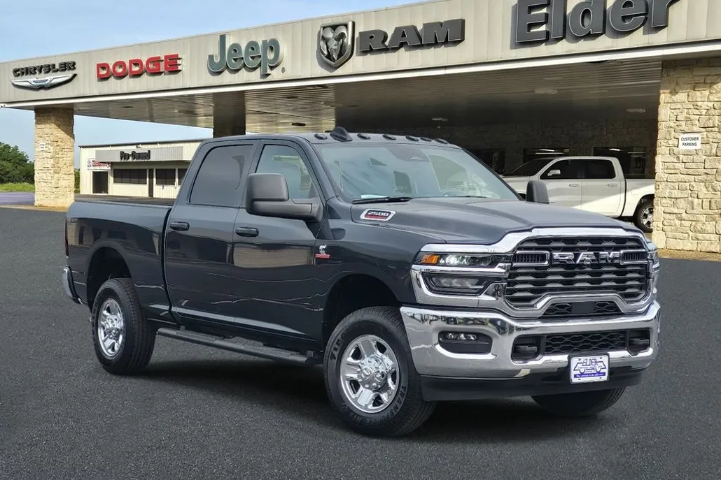 2025 Ram 2500 Tradesman photo 1