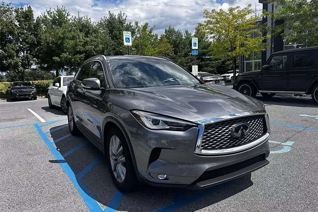 2020 Infiniti QX50 Luxe photo 1