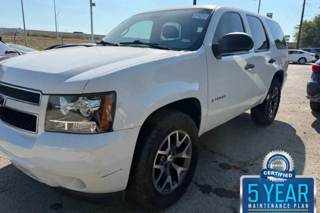 2008 Chevrolet Tahoe LS photo 1