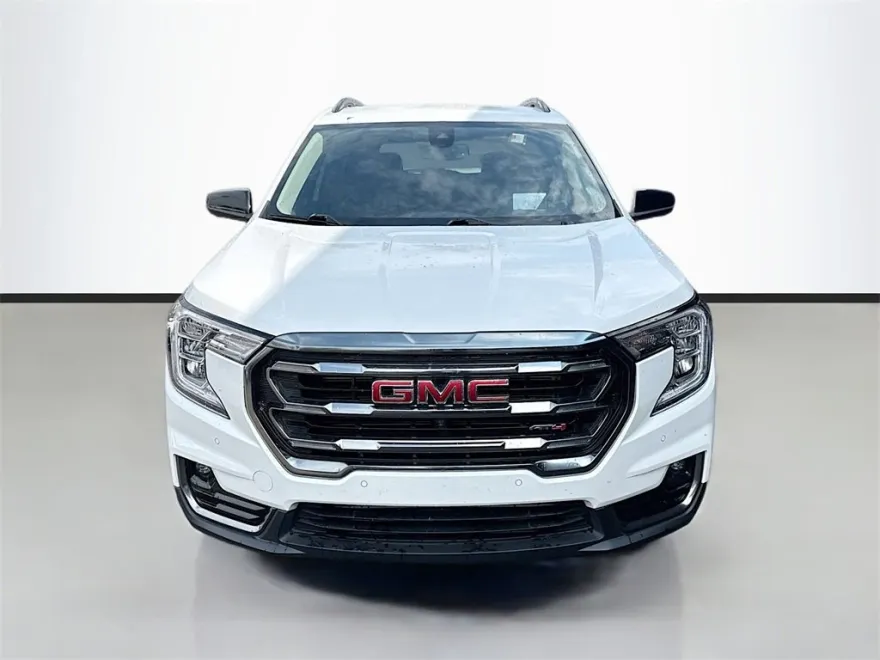 2024 Gmc Terrain AT4 photo 1