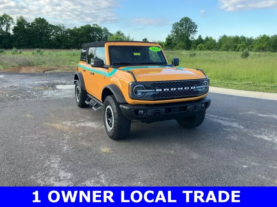 2022 Ford Bronco Badlands photo 1