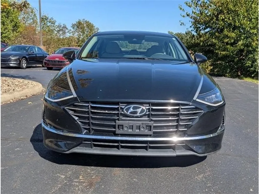 2021 Hyundai Sonata SE photo 1