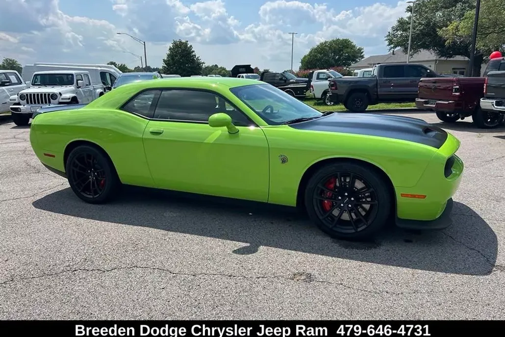 2023 Dodge Challenger SRT8 Hellcat Redeye photo 1
