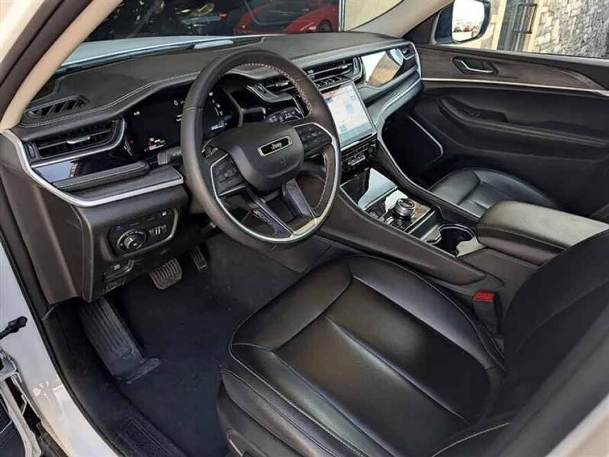 2024 Jeep Grand Cherokee Limited 4xe photo 1