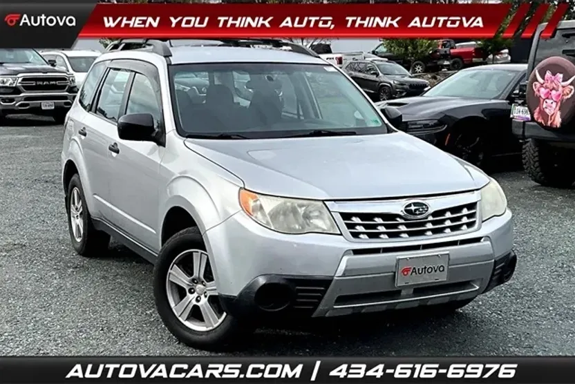 2011 Subaru Forester 2.5X photo 1