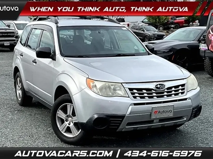 2011 Subaru Forester 2.5X photo 1