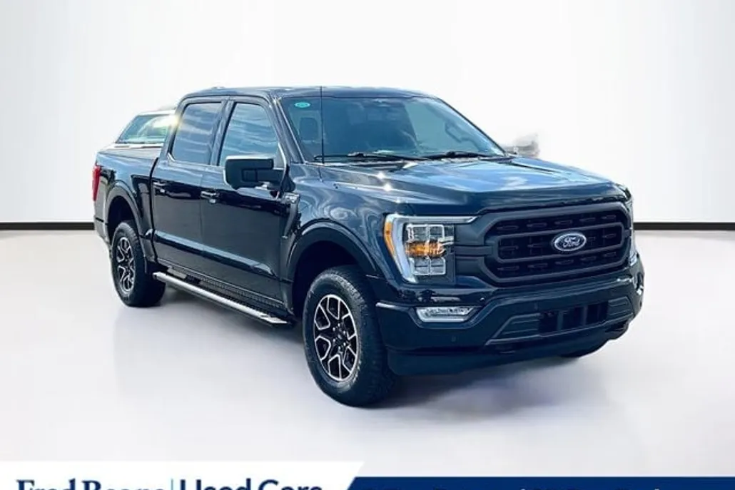 2023 Ford F-150 XLT photo 1