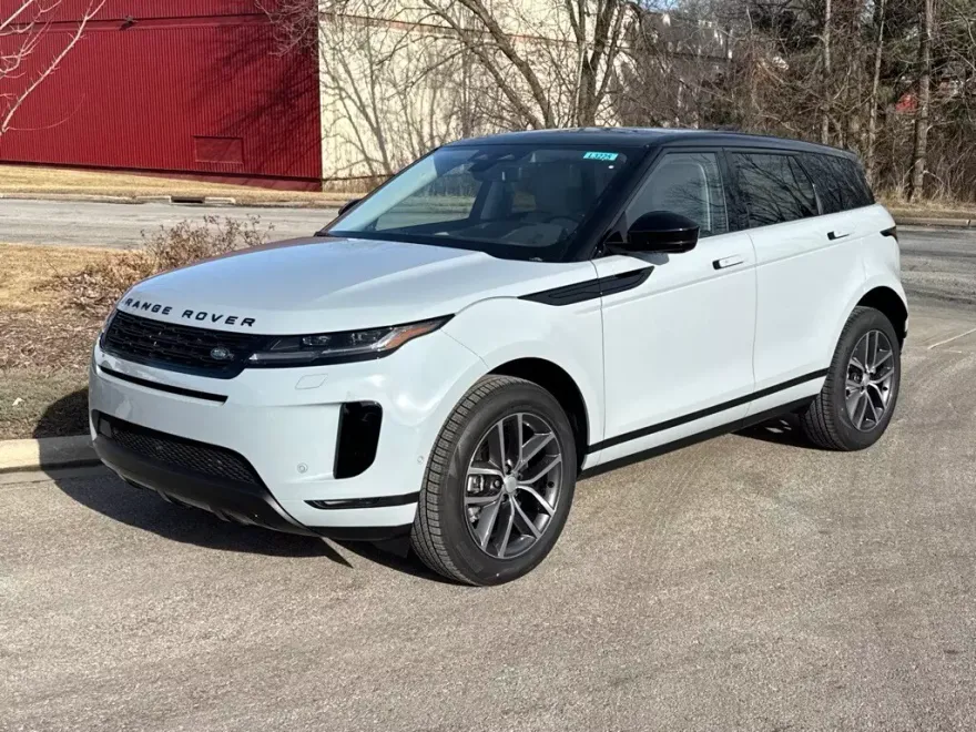 2025 Land Rover Range Rover Evoque S photo 1