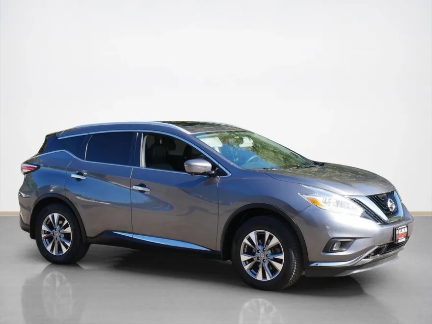 2016 Nissan Murano SL photo 1