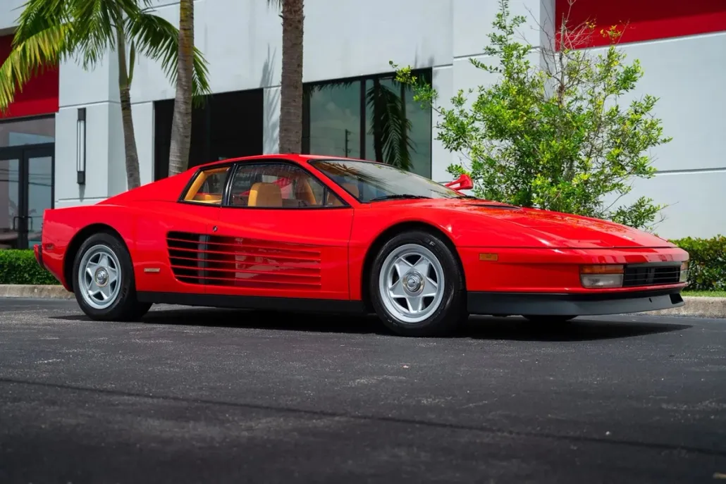 1986 Ferrari Testarossa photo 1