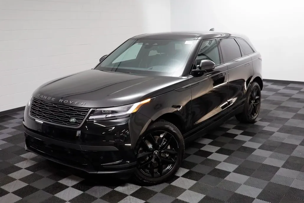 2026 Land Rover Range Rover Velar S photo 1