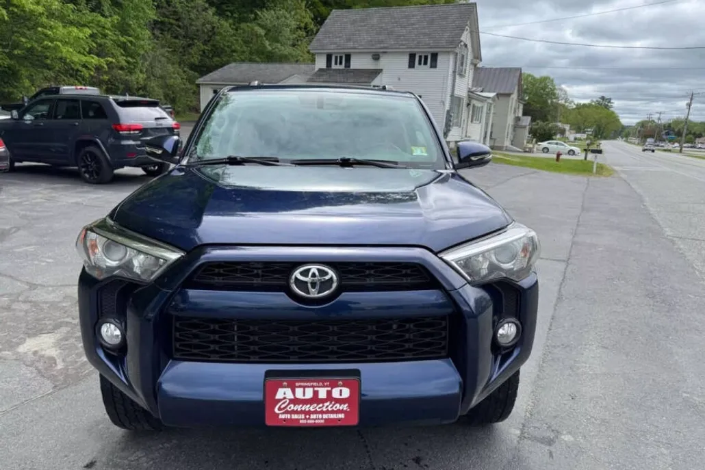 2019 Toyota 4Runner SR5 Sport photo 1