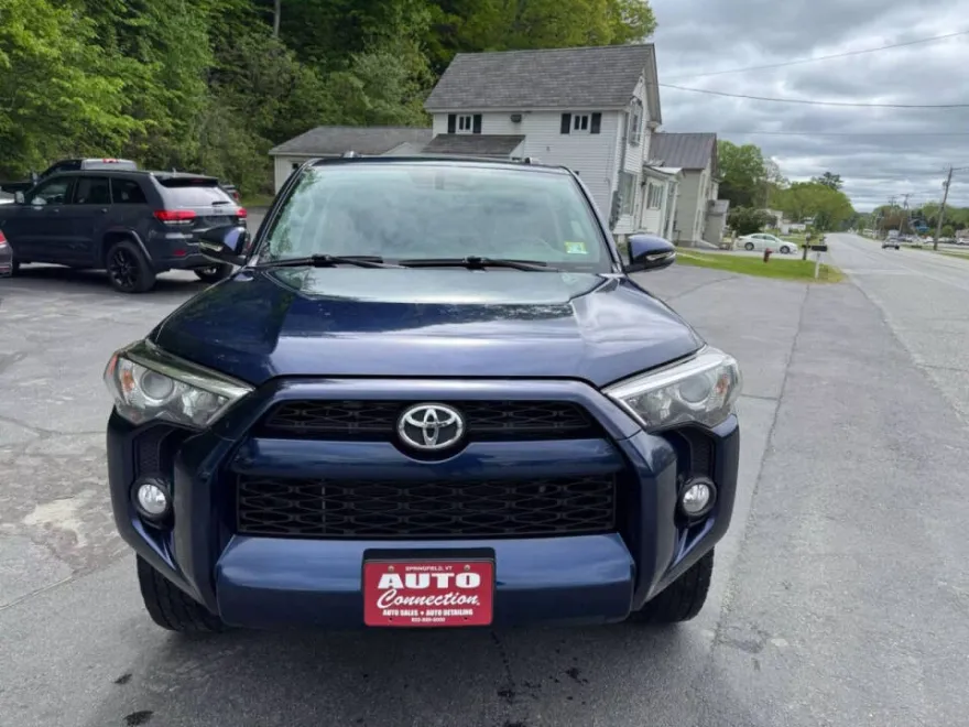 2019 Toyota 4Runner SR5 Sport photo 1