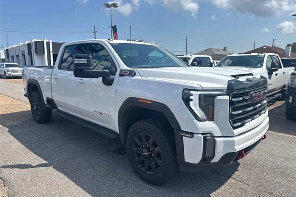 2024 Gmc Sierra 2500 HD AT4 photo 1