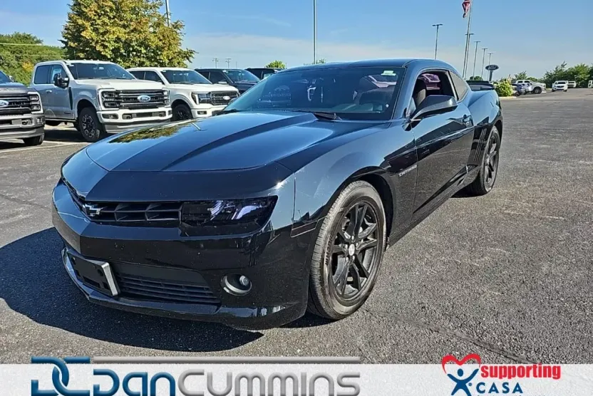 2015 Chevrolet Camaro photo 1