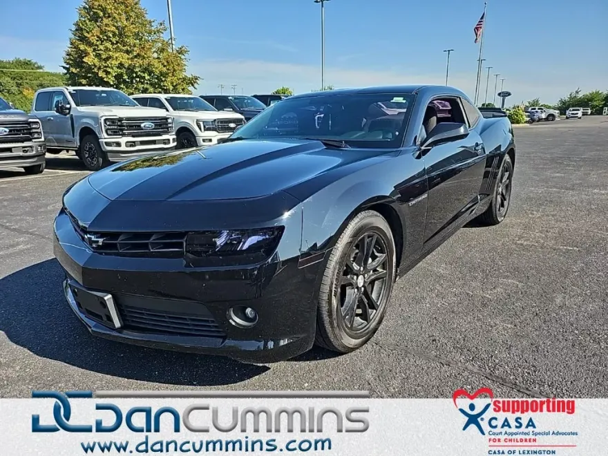 2015 Chevrolet Camaro photo 1