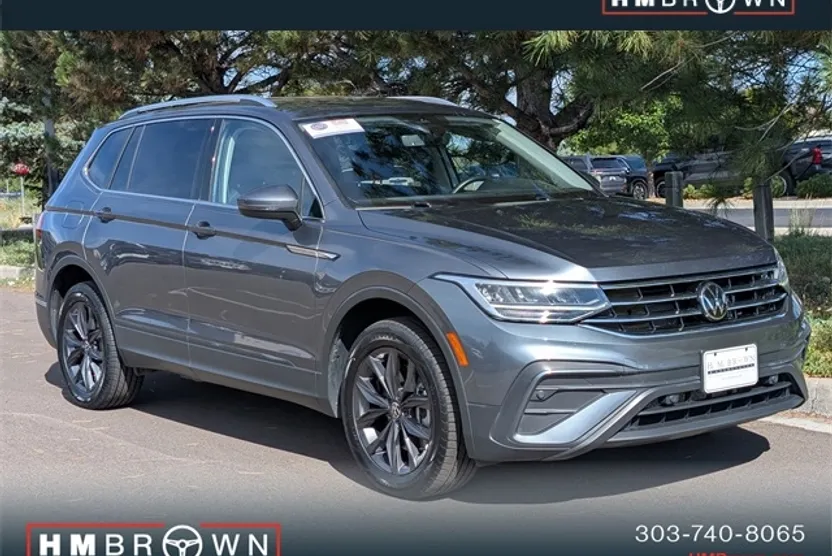 2022 Volkswagen Tiguan SE photo 1