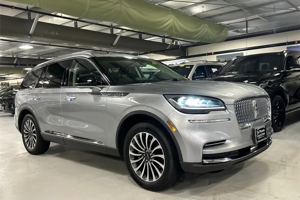 2024 Lincoln Aviator Reserve photo 1