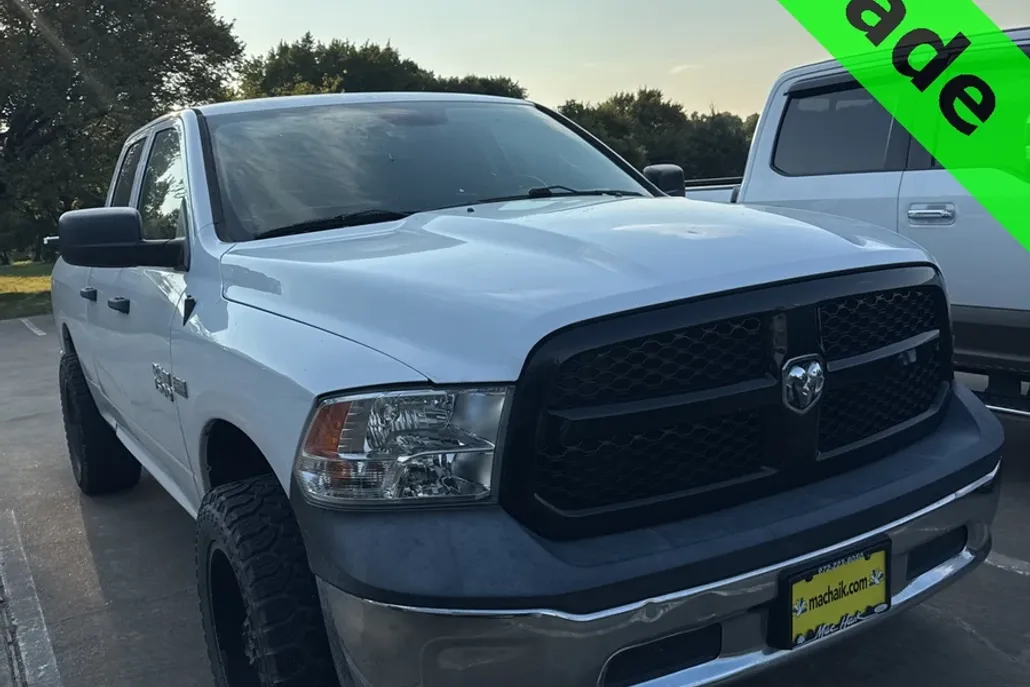 2018 Ram 1500 ST photo 1