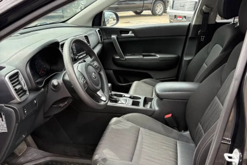 2019 Kia Sportage LX photo 1