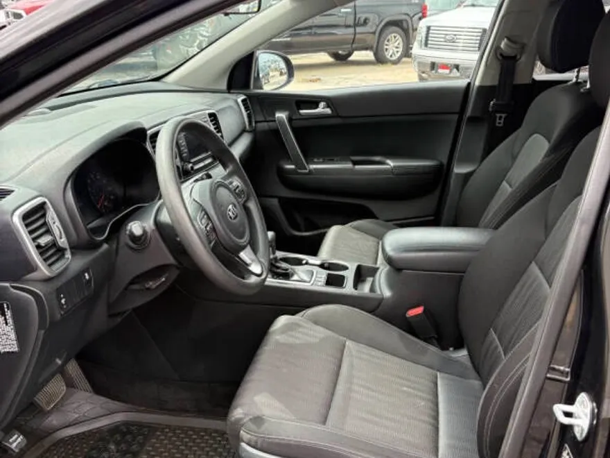2019 Kia Sportage LX photo 1