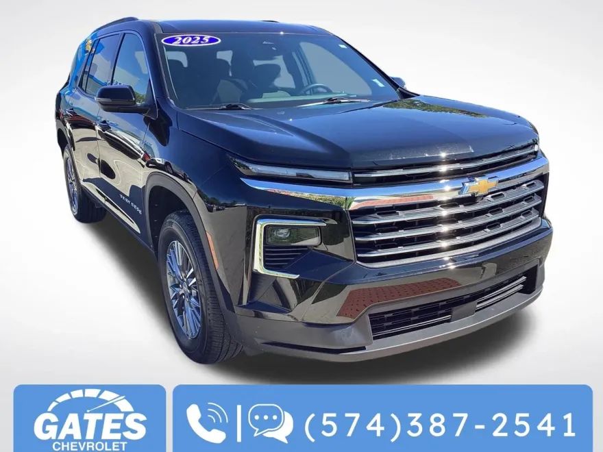 2025 Chevrolet Traverse photo 1