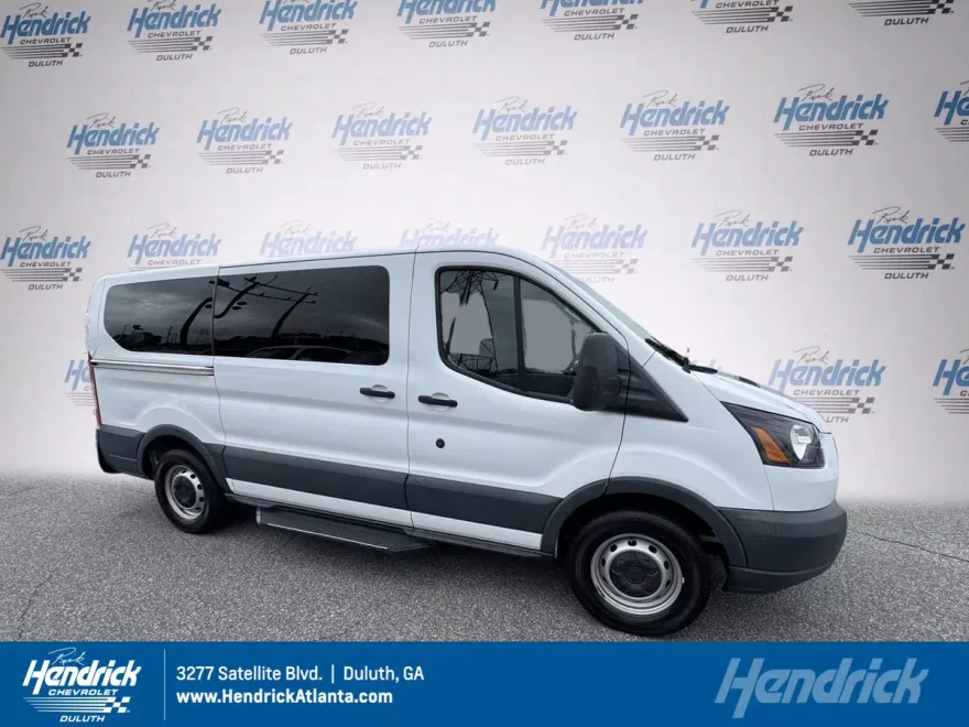 2018 Ford Transit Passenger XL photo 1