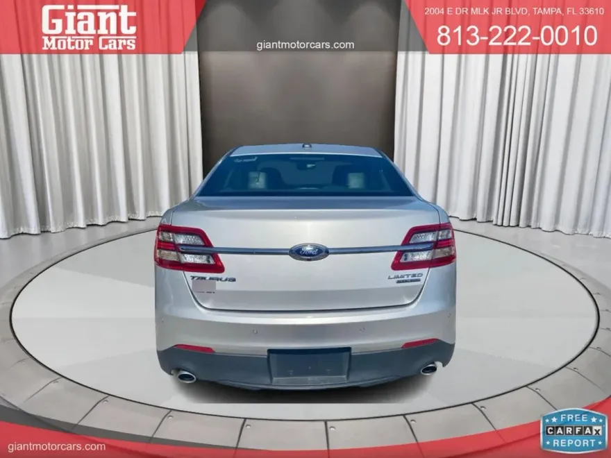 2017 Ford Taurus Limited photo 1