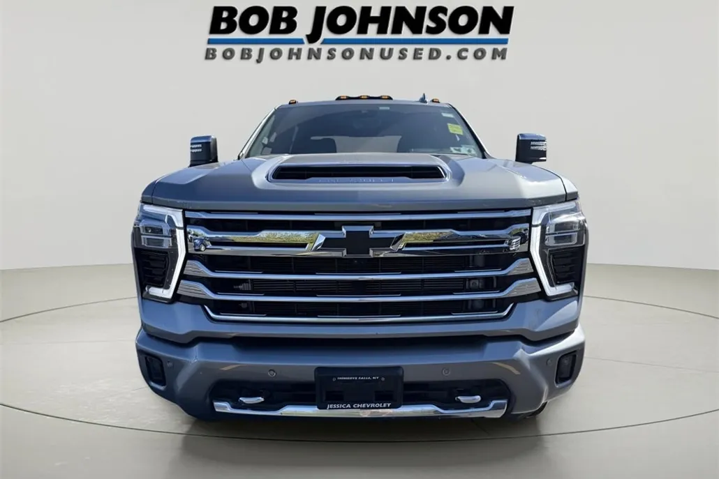 2024 Chevrolet Silverado 2500HD High Country photo 1