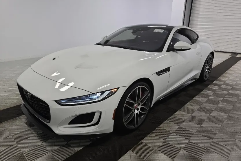 2022 Jaguar F-TYPE P450 photo 1